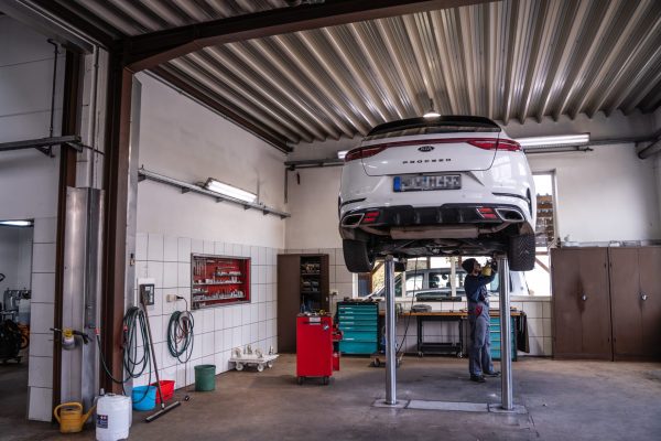 Rauh Automechanik & Elektrik GmbH & Co.KG Weiden/Bayern